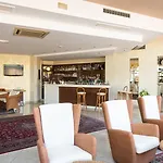 Mediterranee Family & Hotel 5*