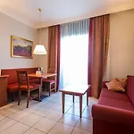 Hotel Mediterranee Family & 5*