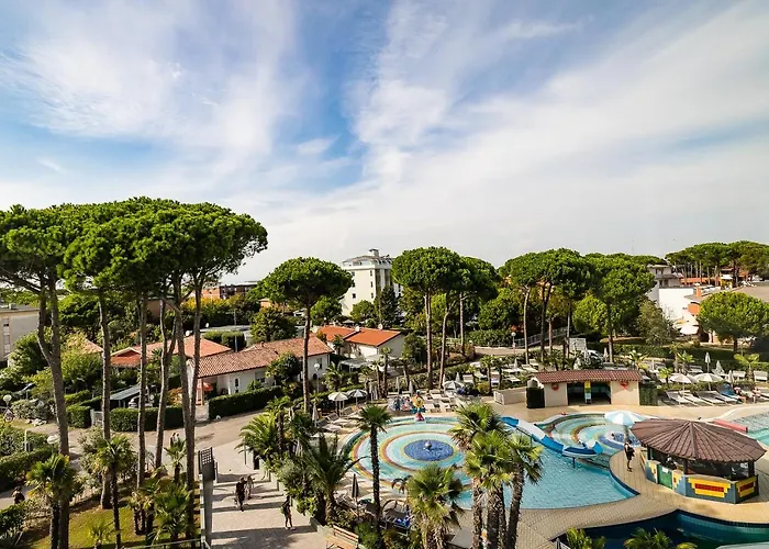 Mediterranee Family & Hotel