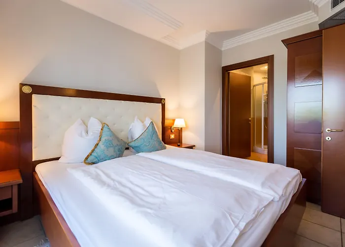 Hotel Mediterranee Family & 5*