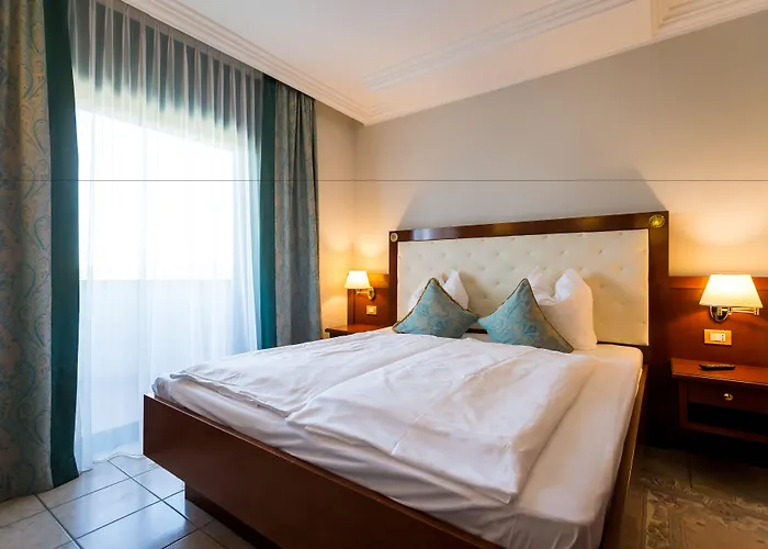 Hotel Mediterranee Family &