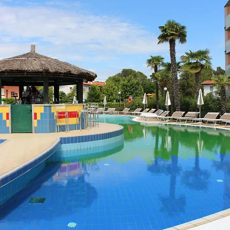 Mediterranee Family & Μπιμπιόνε