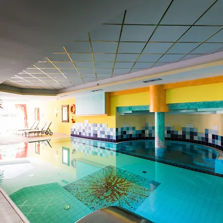 Ξενοδοχείο Mediterranee Family & Μπιμπιόνε