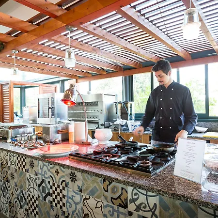 Mediterranee Family & Hotel 5*