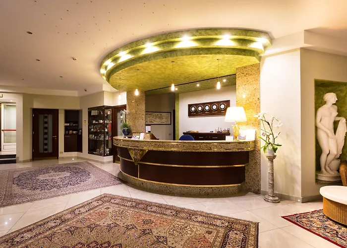 Otel Mediterranee Family &