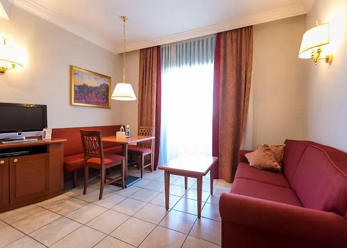 Otel Mediterranee Family & 5*