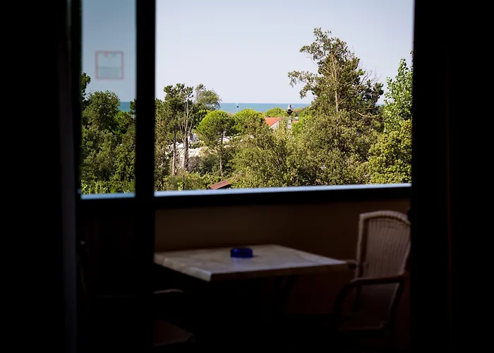 Mediterranee Family & Hotel