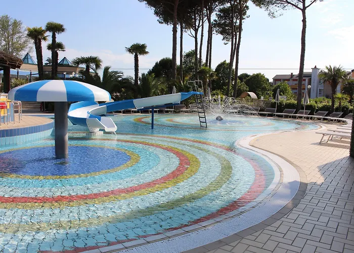 Hotel Mediterranee Family &